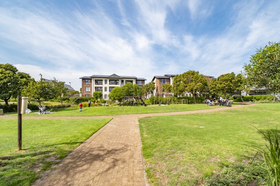 2 Bedroom Property for Sale in Royal Ascot Western Cape